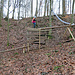 Unterhalb der Burgstelle hat es einen tollen Waldspielplatz.