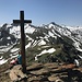 Gipfelaussicht zum Roc d'Orzival, welchen wir [https://www.hikr.org/tour/post86113.html vor 4 3/4] Jahren erreicht hatten, und Becs de Besson ...
