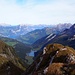 Rot-weiss markierter Weg zum Zindlenspitz. <br />Im Tal der Obersee.