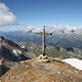 <b>Croce di vetta del Blinnenhorn (3374 m)</b>.