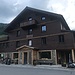 Einkehrschwung (und Verabschiedung von [u gero]) in Gilbach, auf der Terrasse der Hôtel des Alpes