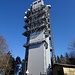der 122m hohe Fernsehturm mit Aussichtsplattform auf dem Mont Pèlerin