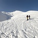<b>Non ci sono variazioni sul tema: tutto il fianco orientale della montagna è da risalire ripetendo diverse volte gli stessi gesti, fatta eccezione per brevi tratti corrispondenti a due ripiani con pendenza ridotta. </b>