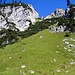 Abstieg über den Wiesenhang