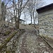 Transitando per nuclei suggestivi tra cui Cascine Mascedo 950 mt