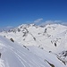Blick vom Gipfel nach Norden ins Val d'Agnel und zum Piz d'Err