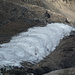 Mustergültige Ogiven auf der Zunge des Riedgletschers. Demnach braucht das Eis ca. 6 Jahre, um durch diese flachere Partie des Gletschers zu fliessen.