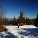 An der Bergstation dieses Ski-Lifts hat's Schnee