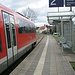 Start am Bahnhof Münchweiler. Von hier geht es zuerst wieder ein Stück in Blickrichtung des Fotos zurück nach Osten.