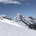 das Lauterbrunner Breithorn dominiert im Aufstieg