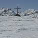 Ich habe ein Kreuz in 2650m Höhe erreicht.