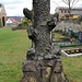 Baum aus Sandstein, Rückseite eines alten Grabmales