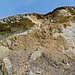 Die Trümmergesteine werden von Sedimenten aus dem ehemaligen Kratersee überlagert.