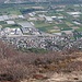 <b>Cadenazzo (207 m), ad oltre mille metri più in basso.</b>
