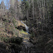 Wasserfall mitten im Wald