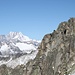 <b>Mönch (4107 m), Lauteraarhorn (4042 m) e Schreckhorn (4078 m)</b>.