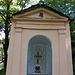 Cappella sulla scalinata di Monteviasco