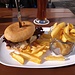 Endlich, nach vielen Monaten, dürfen wir wieder in den Biergarten! / Finalmente possiamo tornare alla ristorazione all`aperto!