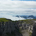 Blick in die Wolkenbänke und das verschneite Ringel-Gebirge