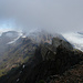 Auf dem Kristianstindar, knapp unter dem Nebel, inmitten der Gletscherwelt (Foto: [U sglider])