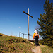 Ah, jetzt kommt ein ordentliches Gipfelkreuz