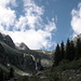Das schöne Tal und ganz oben in der Mitte die Hütte im Visier