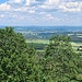 Blick zum Frankenwald, ganz rechts Kulmbach mit der Plassenburg 