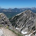 Rechts Rohnenspitze, dahinter die Thannheimer Berge