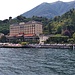 Di nuovo il Grand Hotel di Tremezzo visto dal lago. Uno degli hotel più famosi dell'intero lago di Como, meta molto apprezzata da vip e stranieri.