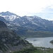 Blick auf Lago di Montespluga während dem Aufstieg zum Piz Tamborello.