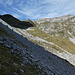 in der Traverse Richtung Mälchbödeli;
rechts: Waldistöck