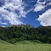 Rückblick zu den Felswänden unterm Arnigrat