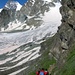 Abstieg zum Hohlaubgletscher, das Allalinhorn trohnt über uns