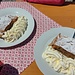 Der Apfelstrudel an der Totalp-Hütte ist nicht nur sehr gut, sondern auch reichlich. Unser Testzertifikat hatten wir nicht umsonst dabei. Ohne 3G geht in der österreichischen Gastronomie gar nichts.