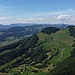 Aussicht zu unserem weiteren Wegverlauf zum Vogelberg (Drohne)