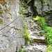 gesicherter Aufstieg weiter in die Schlucht