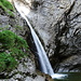 der grandiose Wasserfall hinein ins Loch