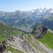 Chlyne Loner Ostausläufer, dahinter der Alpschelegrat