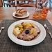 <b>Arrosto con prugne e mele: buon appetito!</b>