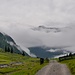 Rückblick ins Sellraintal mit noch vielen Wolken