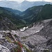 Blick auf den Abstiegsweg über die beiden Schuttkare