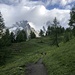 Die Mont Blanc Gruppe leider in Wolken.
