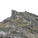 <b>Il Pizzo del Corvo si trova a poche decine di metri oltre l'omone.</b>