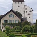 Schloss Wildwgg und der Rosengarten