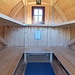 Interno del Bivacco Lomasti