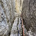 Blick in den steilen Kamin aus der 3. SL