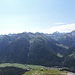 Blick  Richtung Suden,  endlich  Sonne und blaue Himmel in Lechtaler Alpen.