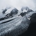 Unterer Theodulgletscher. Das Breithorn versteckt sich noch in den Wolken 