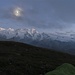 Nel mio sacco, sotto la Luna, in cima al Wisshorn.