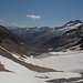 Blick auf den langen und oft mühsamen Abstiegsweg. Bei dem Gletschersee hat man vielleicht 1/3 der Strecke zur Voralphütte geschafft...